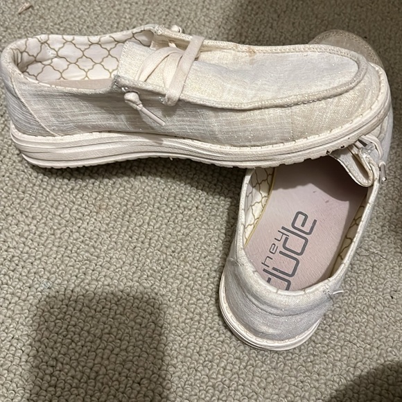 Hey Dude’s - Picture 2 of 3